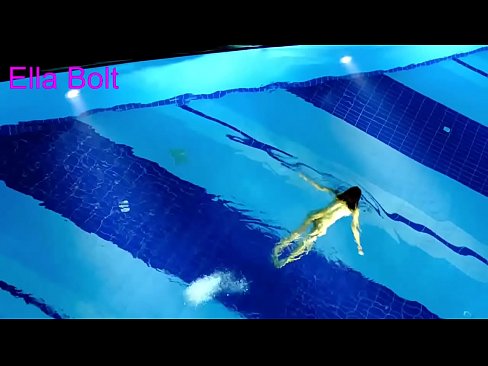 ❤️ Hindi ko mapigilang panoorin, ang batang blonde ay nahuling lumalangoy nang hubo't hubad sa ELLA BOLT resort pool ❤ Fucking video sa tl.risegame.top
