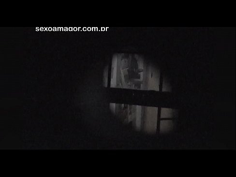 ❤️ Si Blondie ay lihim na nakunan ng video ng isang voyeur ng kapitbahayan na nakatago sa likod ng mga guwang na brick ❤ Fucking video sa tl.risegame.top